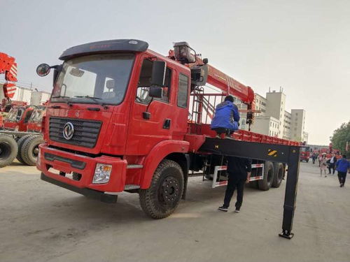 許昌隨車吊制造廠 專業(yè)品質，助您起重無憂